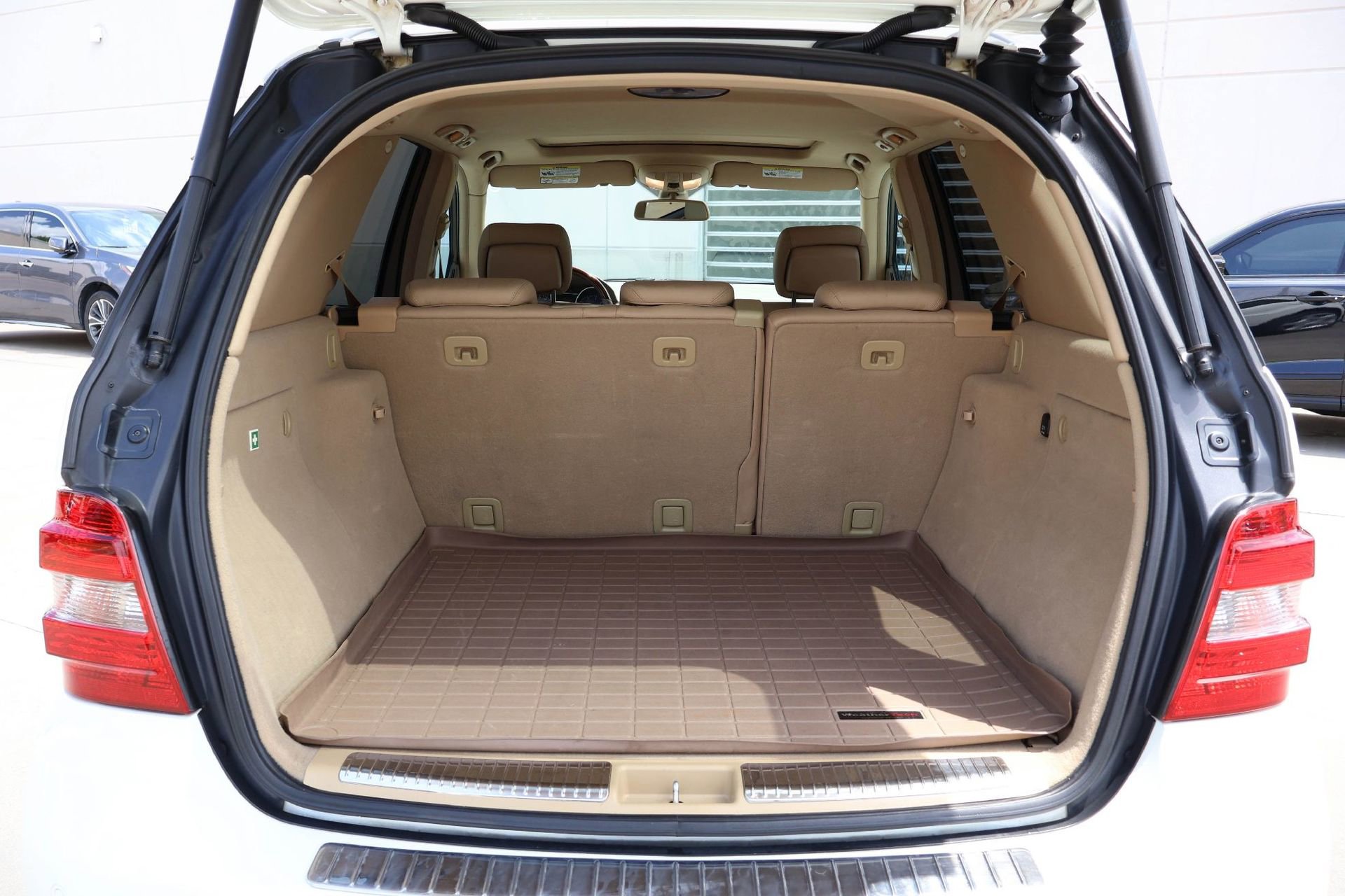 Used 2008 Mercedes-Benz ML 550 4MATIC image 19