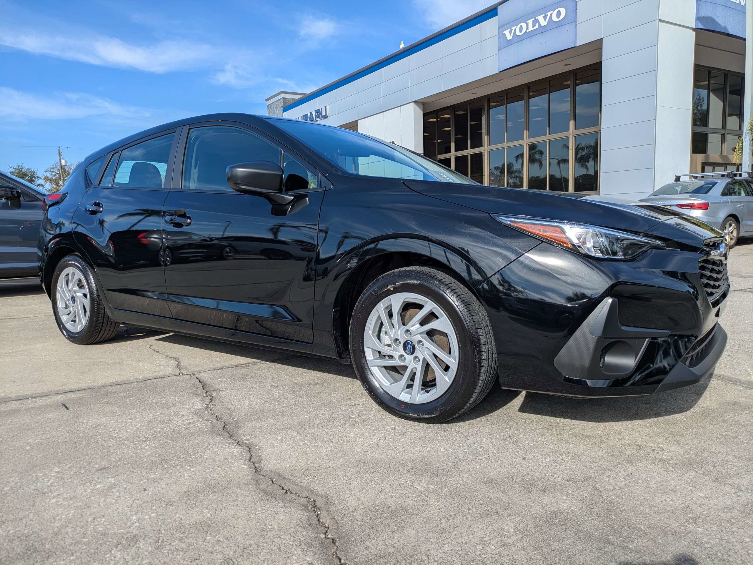 Certified 2025 Subaru Impreza 2.0i image 2