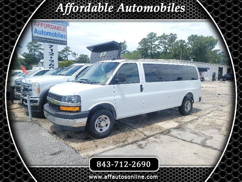 Used 2025 Chevrolet Express 3500 LT w/ LT Preferred Equipment Group RWD image 1