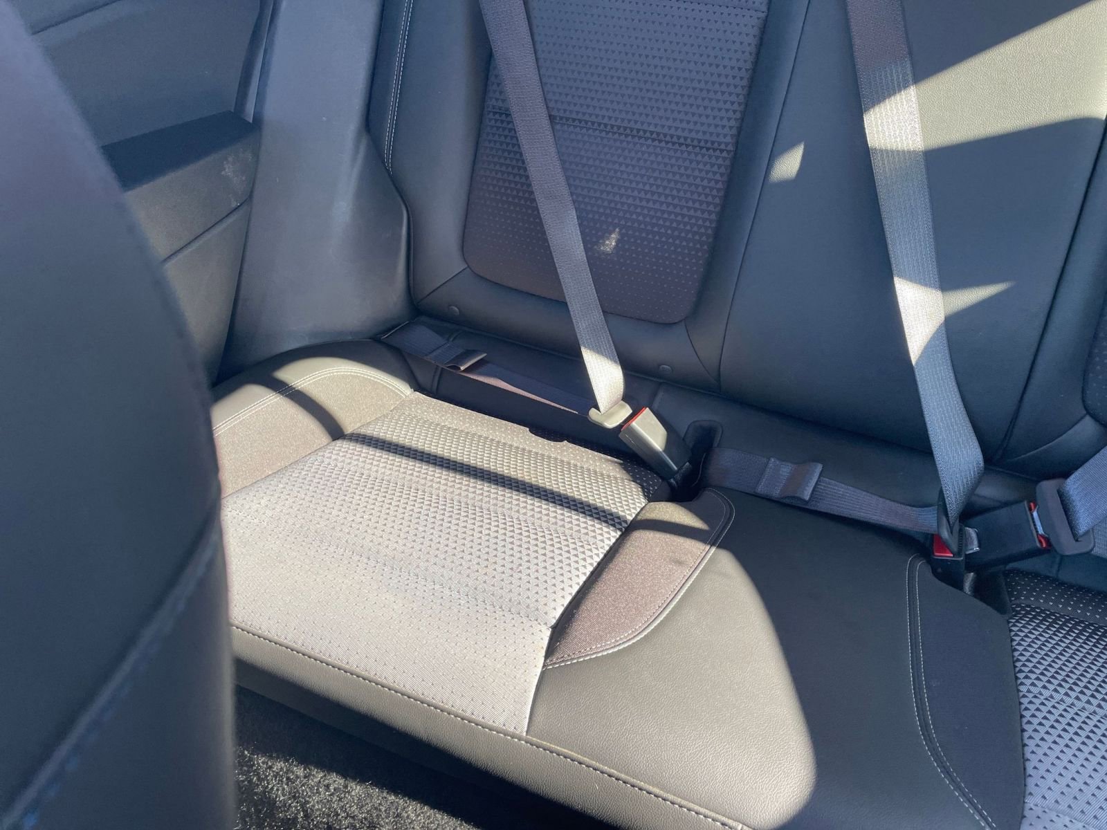 Used 2025 Chevrolet Trax LT image 37