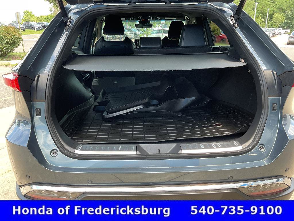 Used 2022 Toyota Venza XLE AWD/4WD image 23