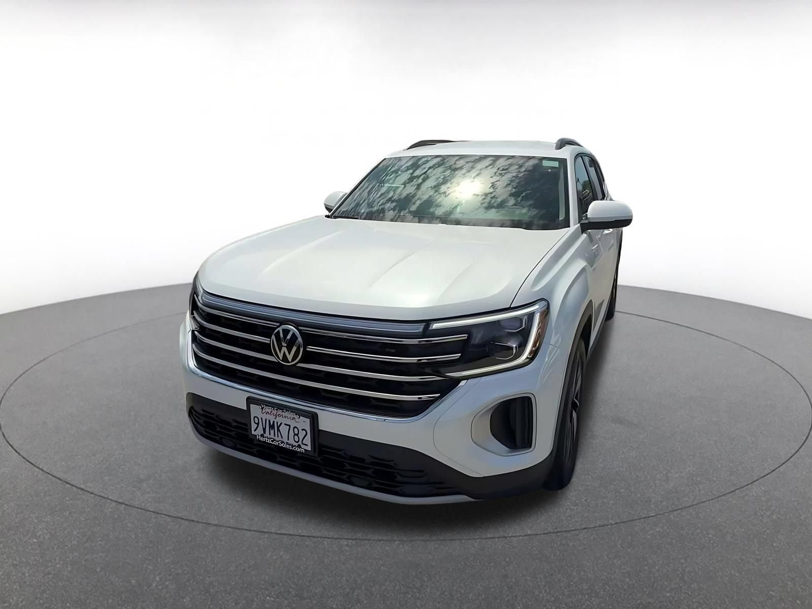 Used 2026 Volkswagen Atlas SE FWD image 5