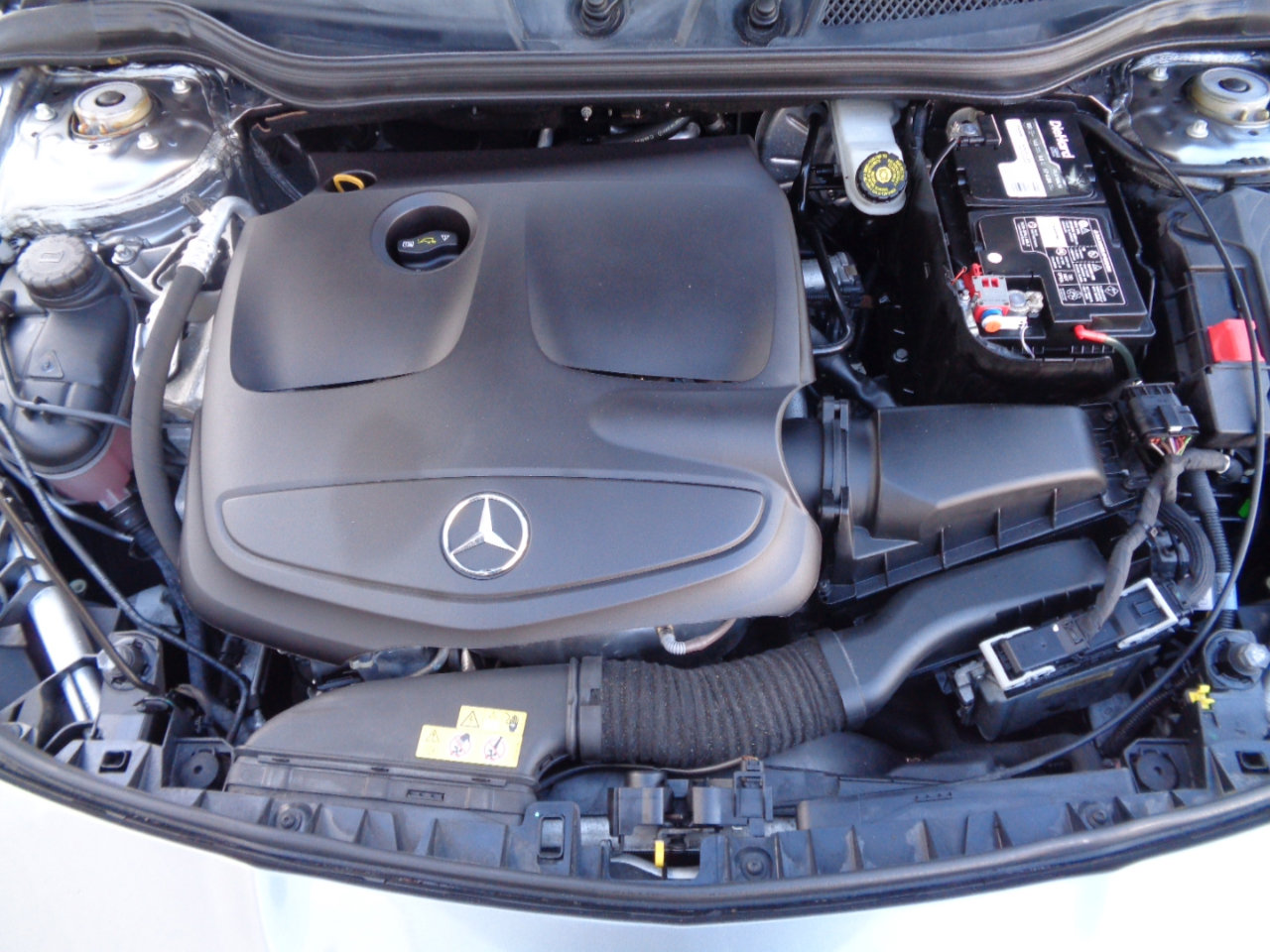 Used 2015 Mercedes-Benz CLA 250 image 9