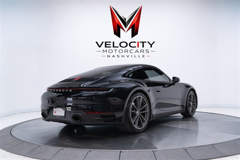 Used 2024 Porsche 911 Carrera RWD image 6