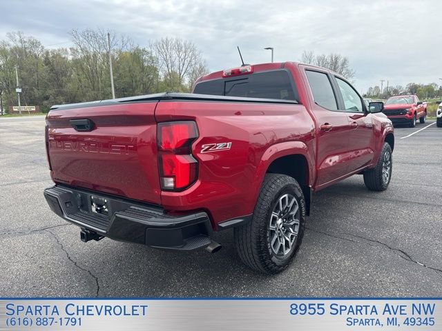 Used 2023 Chevrolet Colorado Z71 w/ Z71 Convenience Package 2 AWD/4WD image 3