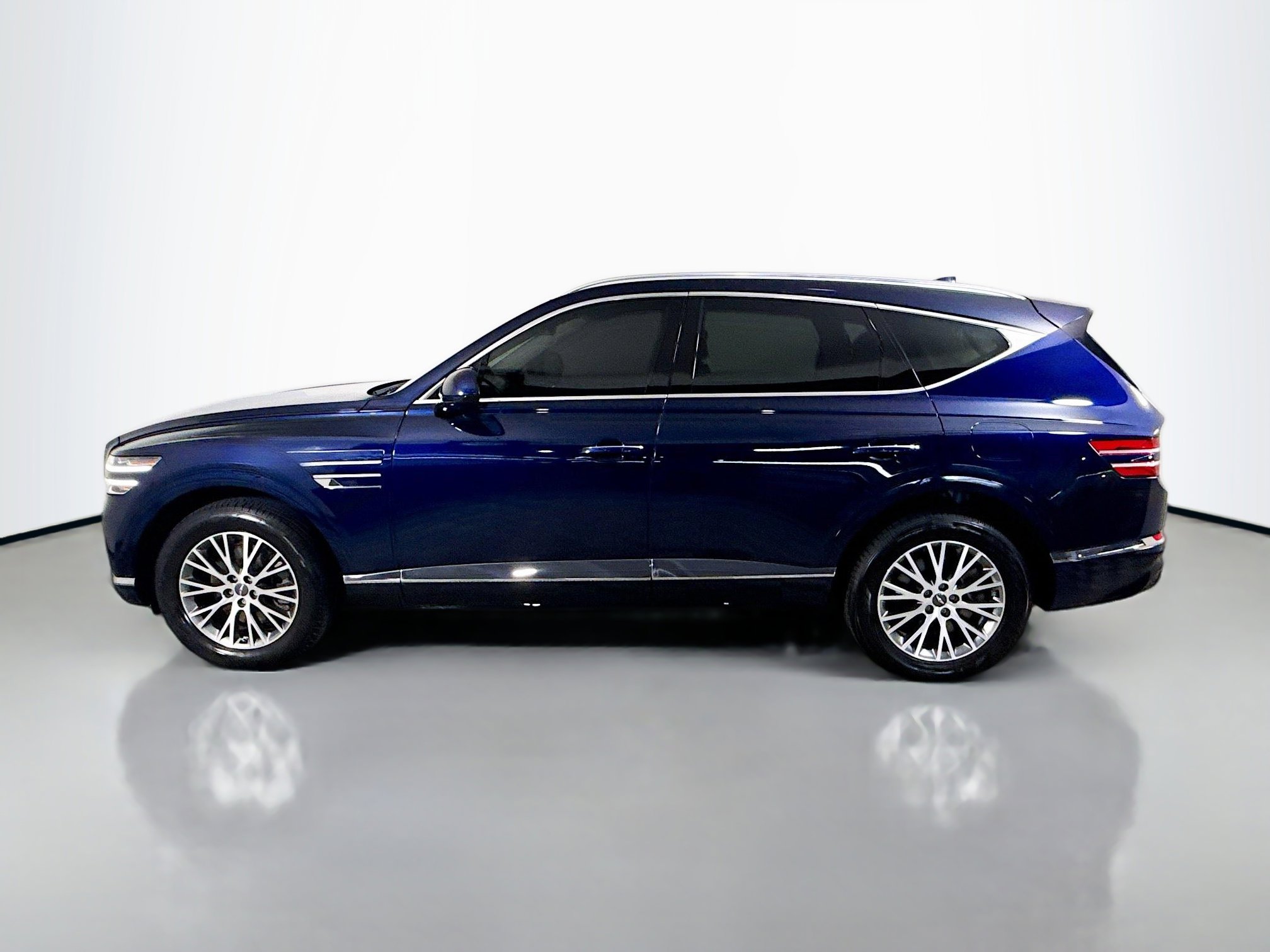 Used 2021 Genesis GV80 2.5T w/ Advanced Package 03 RWD image 6
