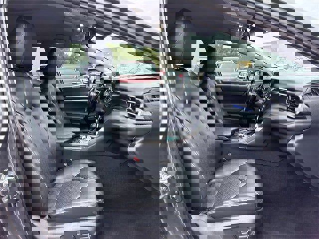 Used 2022 Toyota Camry XSE image 19