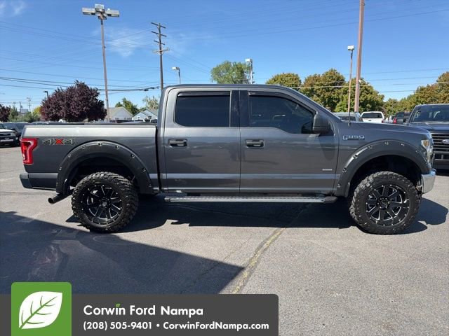 Used 2017 Ford F150 XLT w/ Trailer Tow Package AWD/4WD image 4