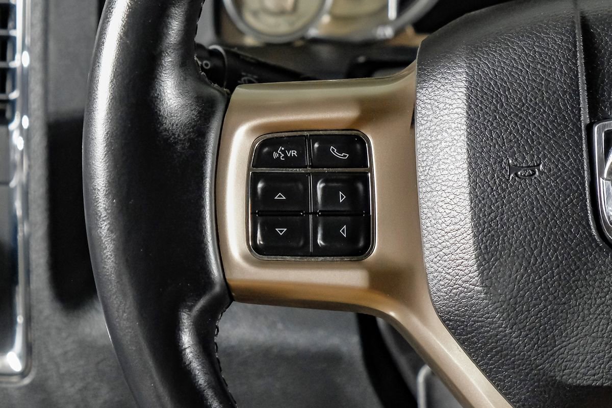 Used 2016 RAM 2500 Longhorn image 17