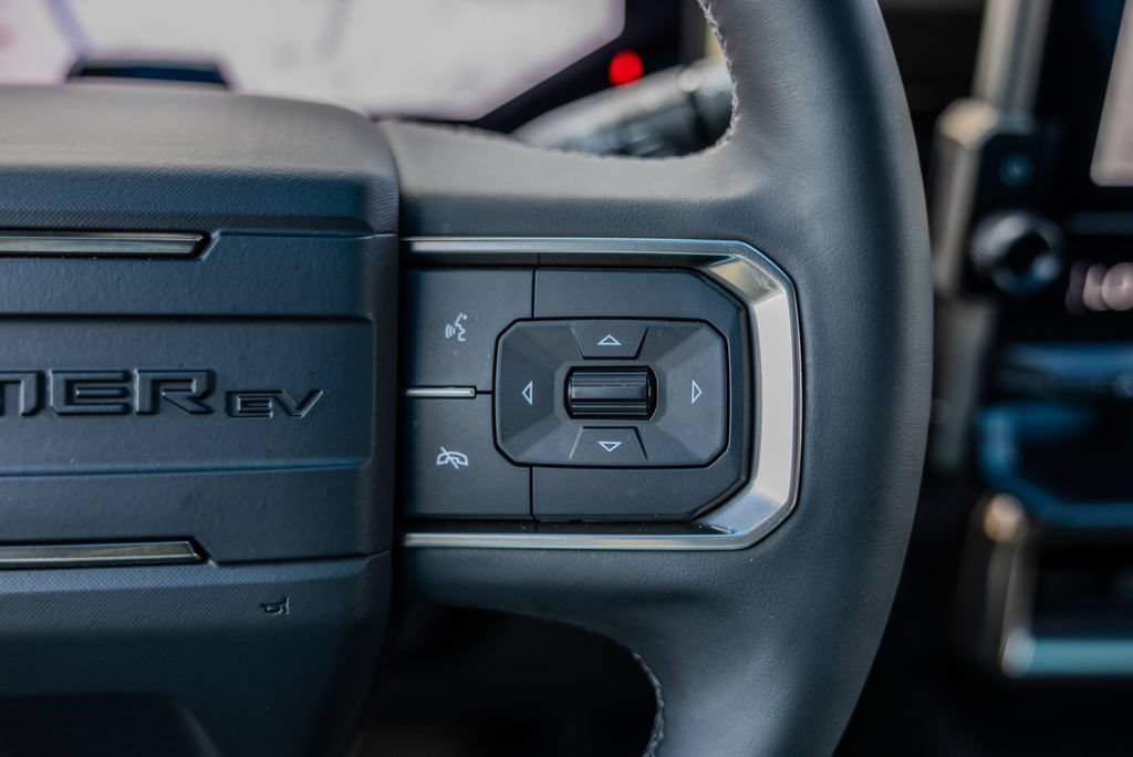 Used 2025 GMC Hummer EV 3X AWD/4WD image 8