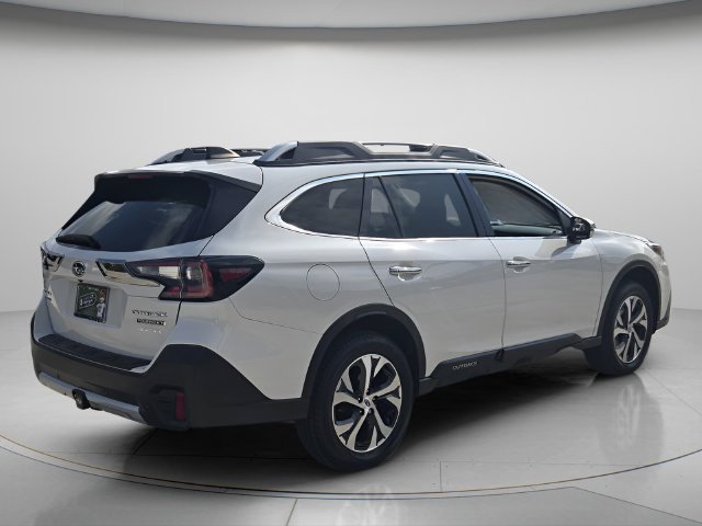Used 2020 Subaru Outback Touring XT AWD/4WD image 6
