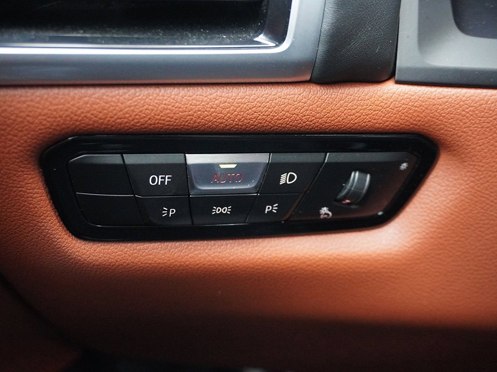 Used 2025 BMW M850i xDrive image 57