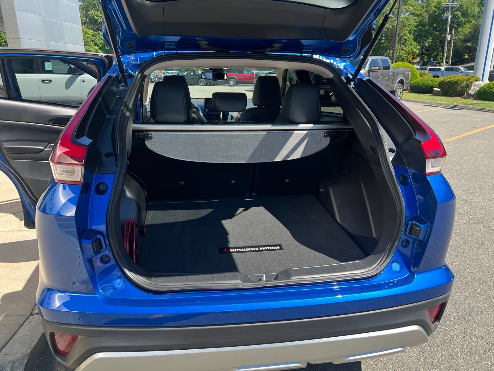 Used 2023 Mitsubishi Eclipse Cross AWD image 9