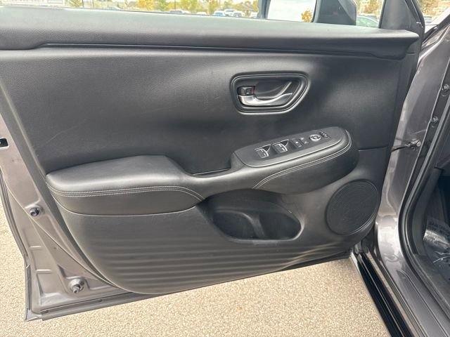Certified 2024 Honda HR-V EX-L image 9