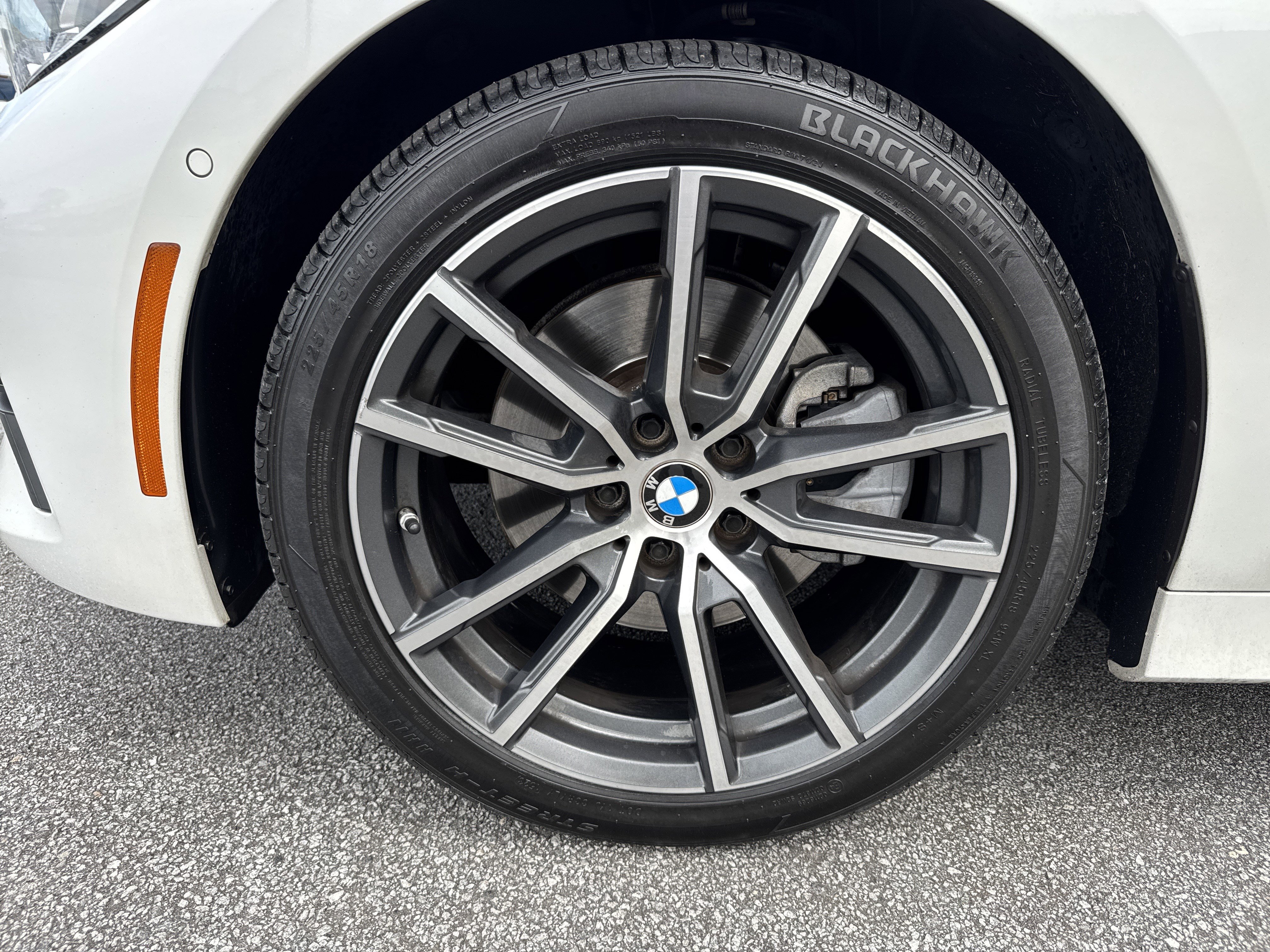 Used 2021 BMW 330i Sedan RWD image 13