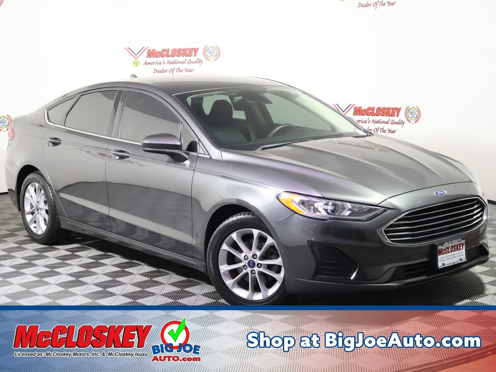 Used 2020 Ford Fusion SE FWD image 1