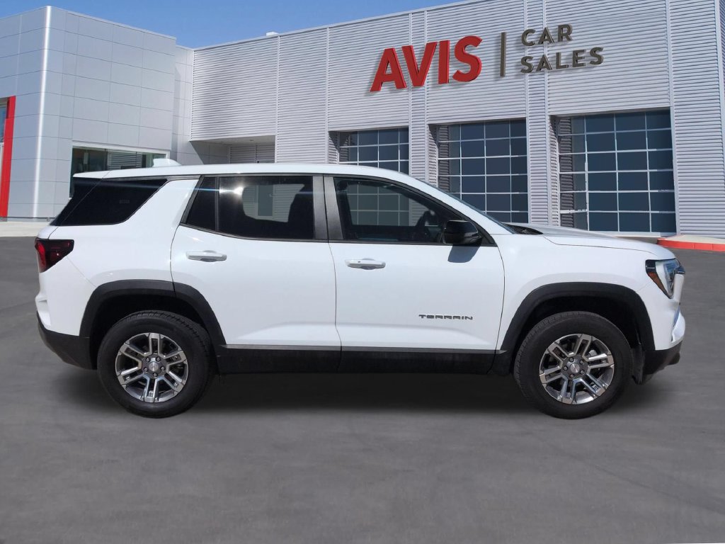 Used 2026 GMC Terrain Elevation FWD image 4