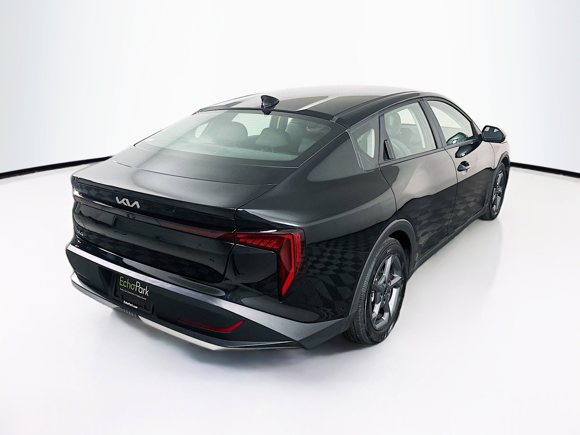 Used 2025 Kia K4 LXS image 9