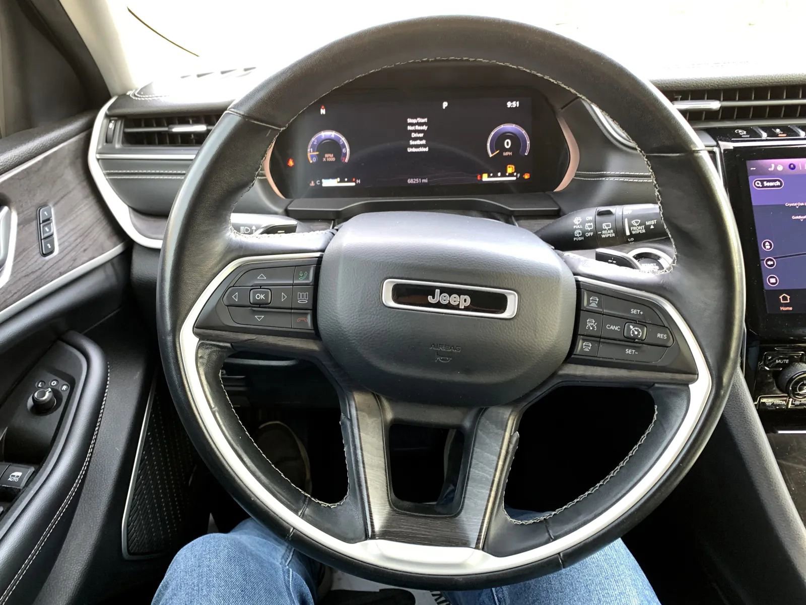 Used 2021 Jeep Grand Cherokee L Limited RWD image 14