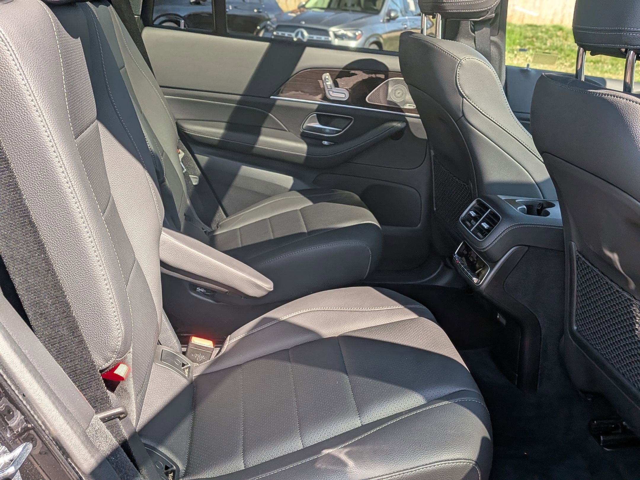 Certified 2025 Mercedes-Benz GLS 450 GLS 450 image 36