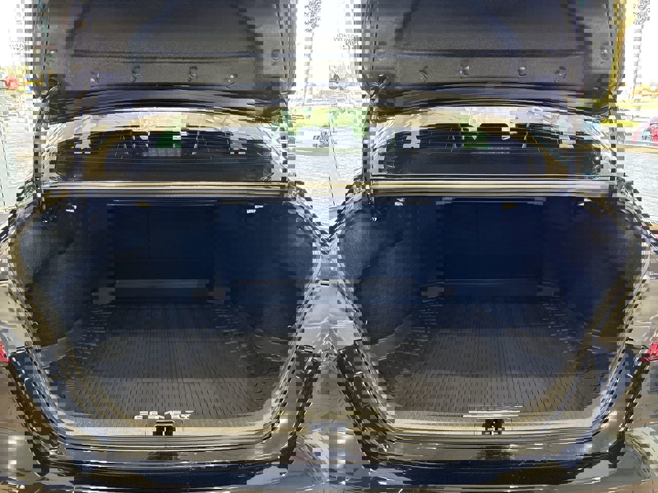 New 2026 Toyota Camry Hybrid image 24