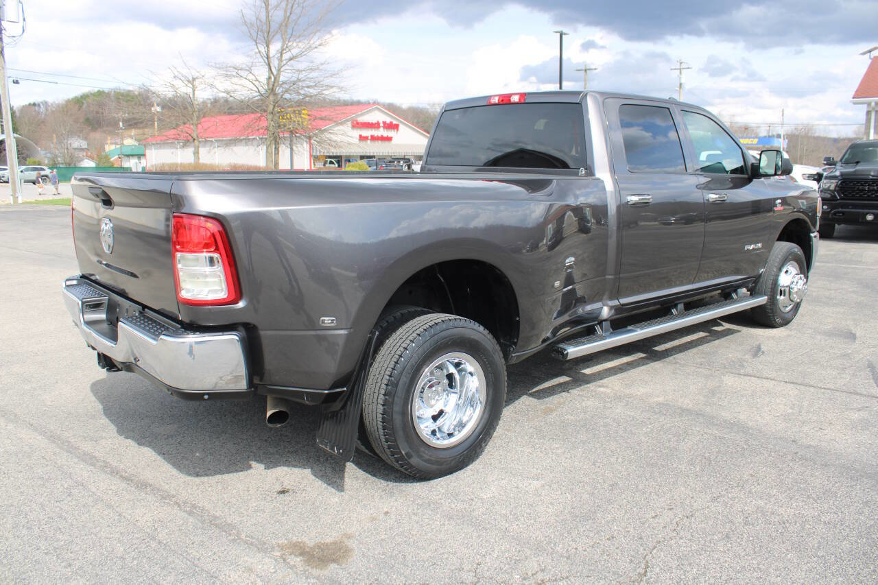 Used 2019 RAM 3500 Tradesman w/ Chrome Appearance Group image 5