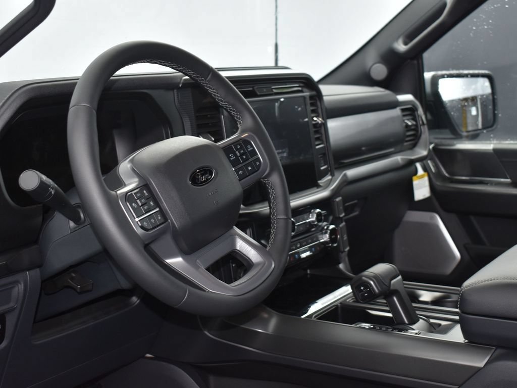 New 2025 Ford F150 Lariat w/ Equipment Group 502A High AWD/4WD image 8