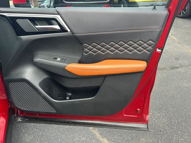 Used 2024 Mitsubishi Outlander SEL image 24