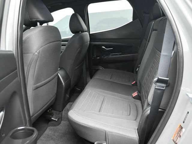 Used 2024 Hyundai Santa Cruz SEL w/ Activity Package FWD image 9