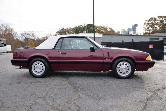 Used 1989 Ford Mustang LX image 31