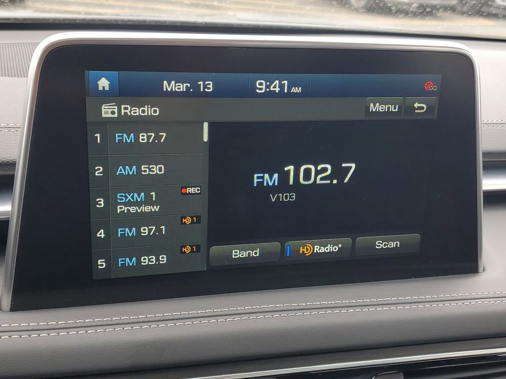 Used 2020 Genesis G70 2.0T w/ Elite Package image 24