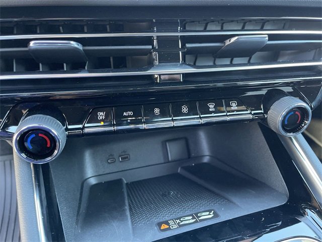 New 2026 Chevrolet Traverse LT w/ Sun and Wheel Package image 19