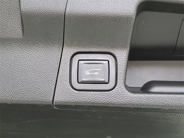 Used 2017 GMC Acadia SLT image 11