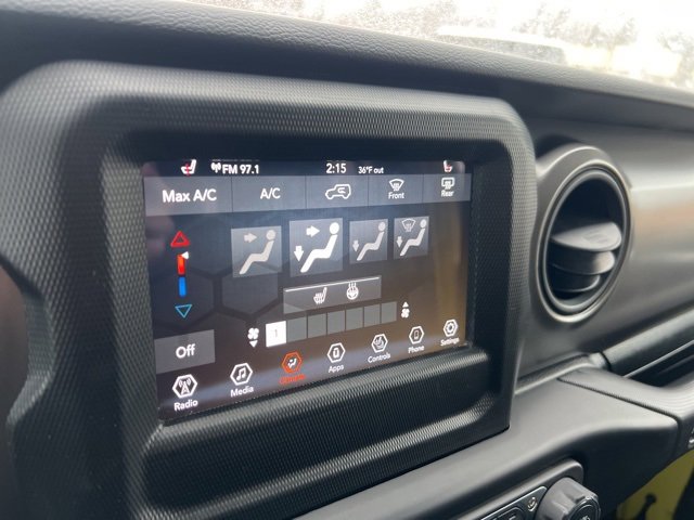 Used 2023 Jeep Wrangler Willys image 13