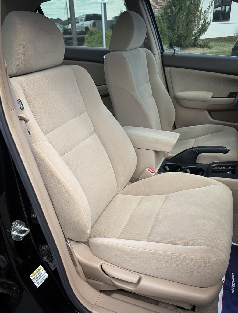 Used 2007 Honda Accord LX image 21