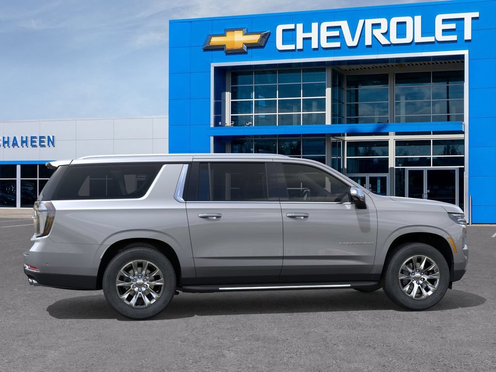 New 2026 Chevrolet Suburban Premier w/ Sun And Tow Package AWD/4WD image 5
