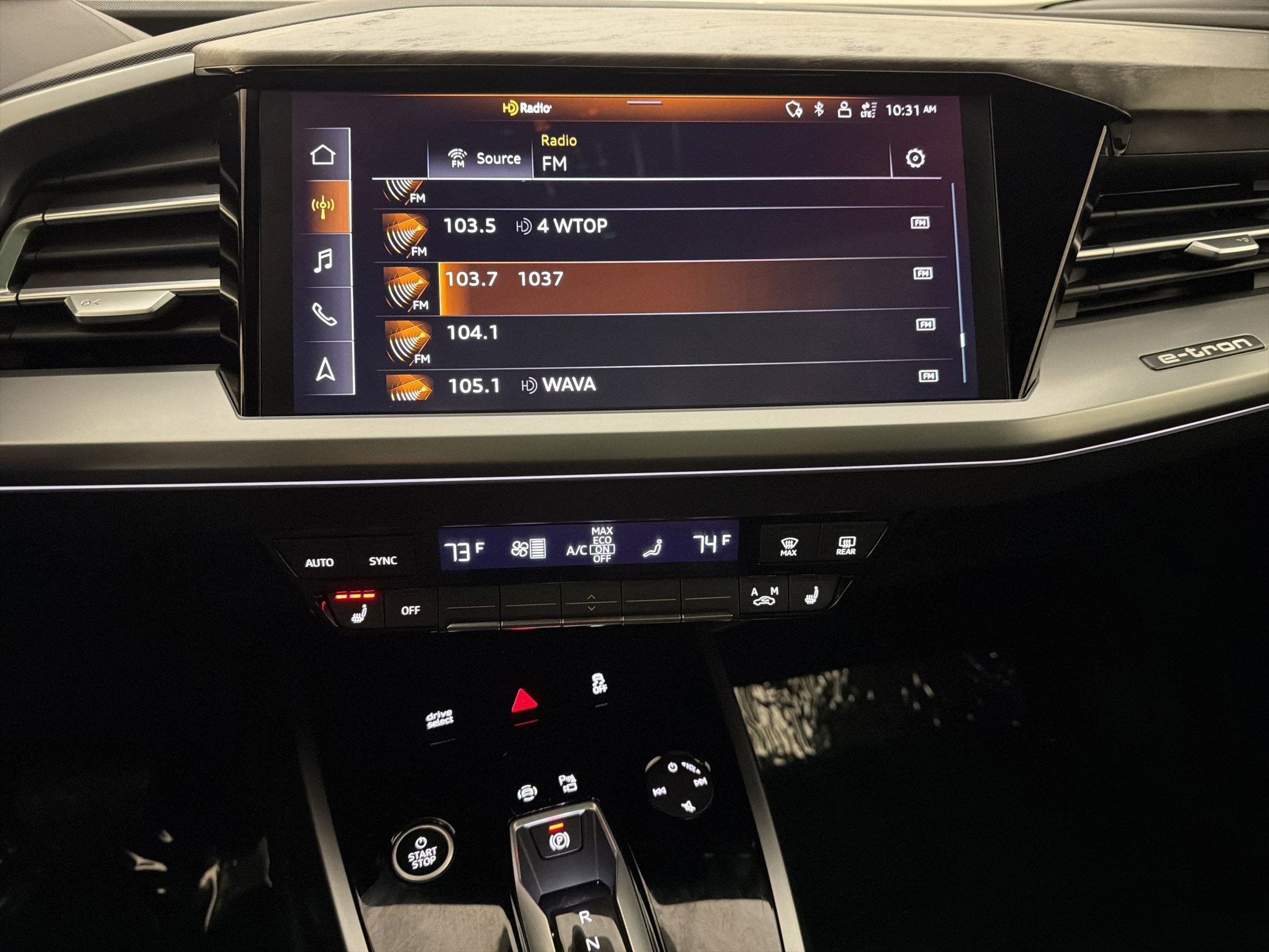 Certified 2025 Audi Q4 e-tron Premium w/ Convenience Package image 22