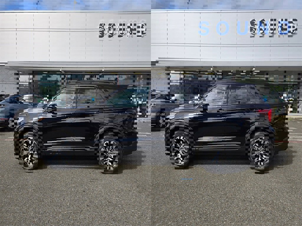 New 2025 Ford Explorer ST-Line image 8