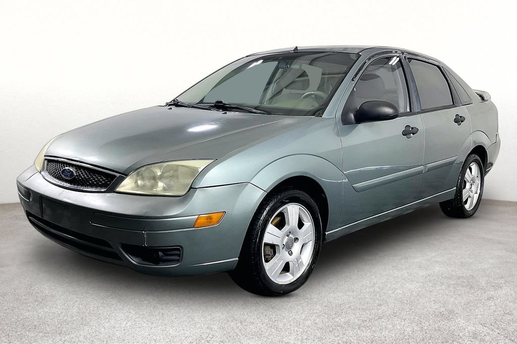 Used 2005 Ford Focus ZX4 Sedan FWD image 13