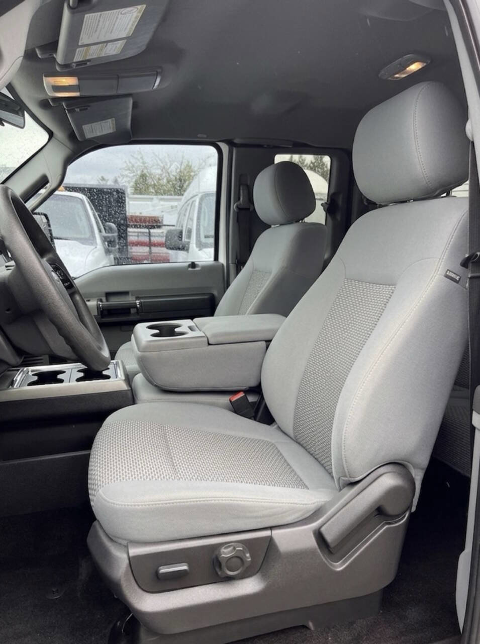 Used 2015 Ford F250 XLT image 12