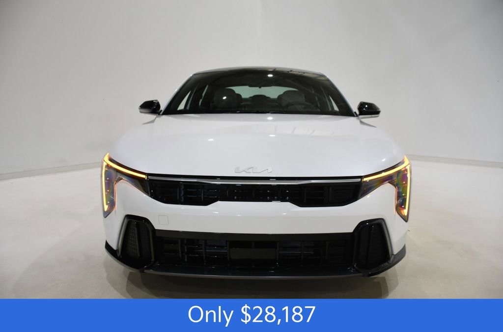 New 2026 Kia K4 GT-Line FWD image 2