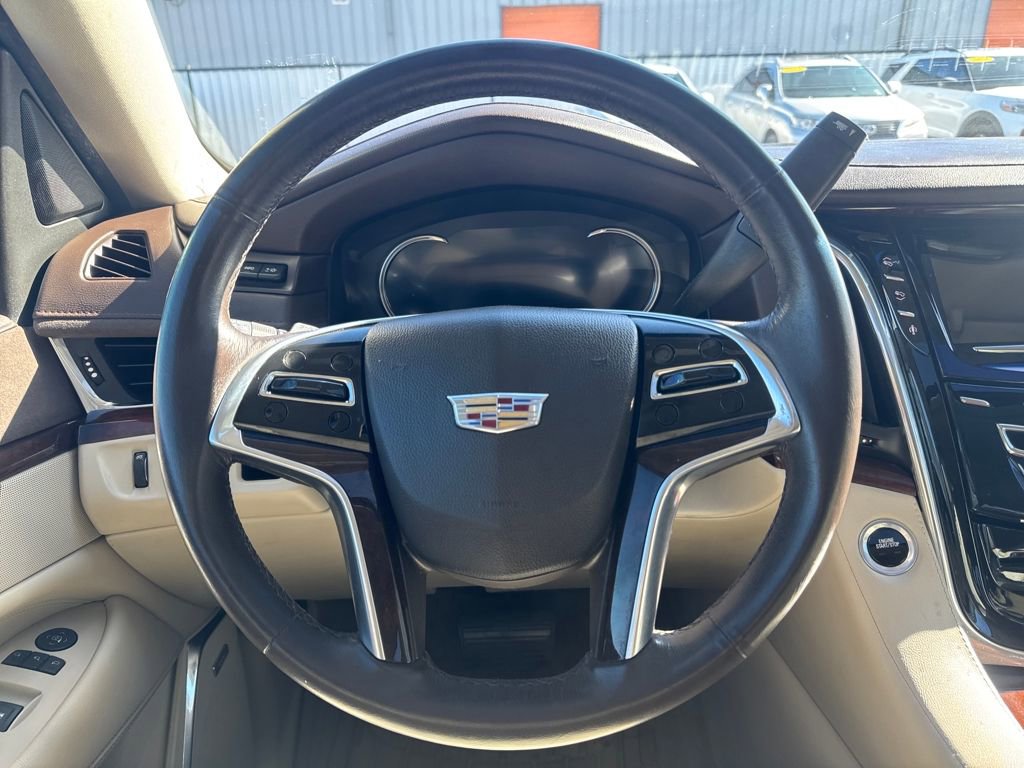 Used 2016 Cadillac Escalade ESV Luxury RWD image 14