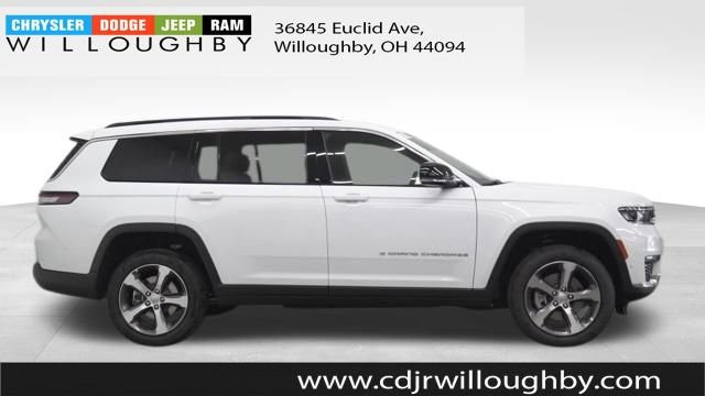 New 2025 Jeep Grand Cherokee L Limited w/ Luxury Tech Group II image 4