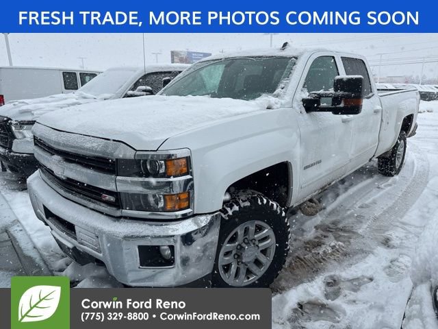 Used 2016 Chevrolet Silverado 2500 LT w/ LT Convenience Package image 3