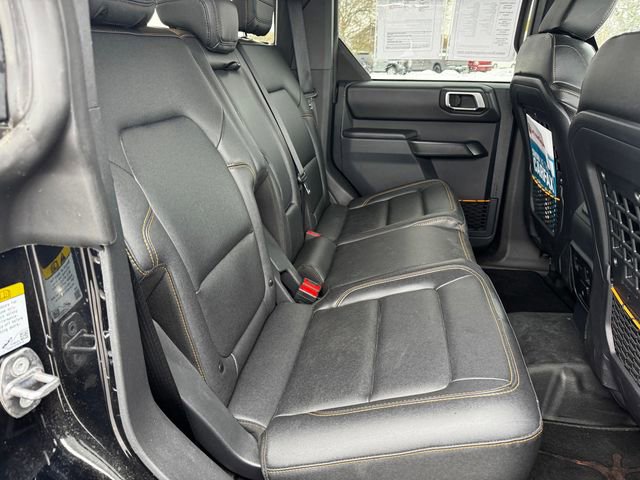 Used 2024 Ford Bronco Badlands w/ Sasquatch Package image 16