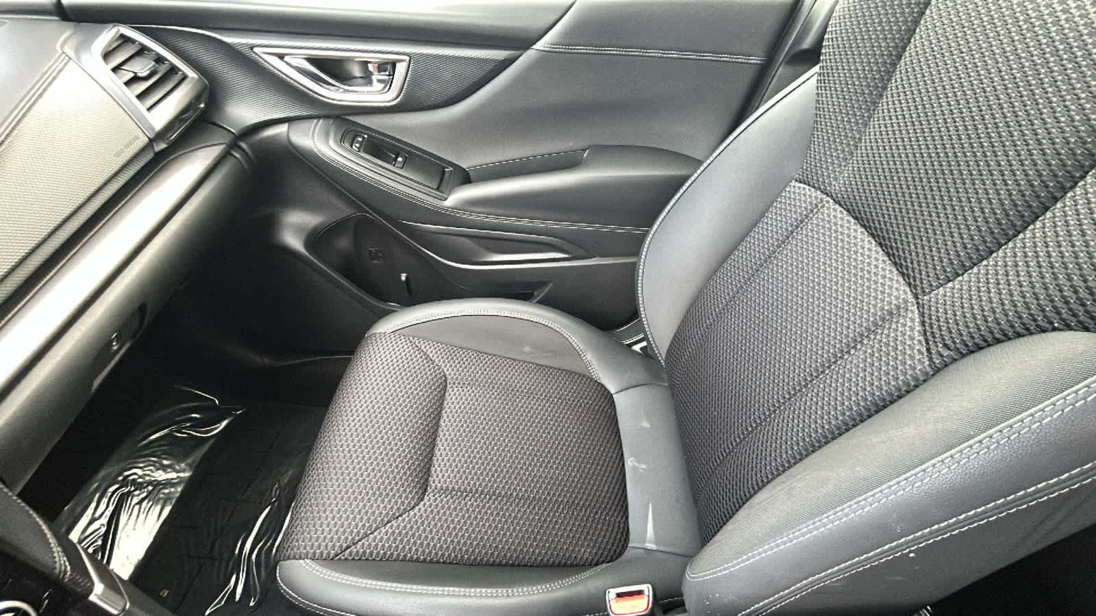 Certified 2023 Subaru Forester Premium AWD/4WD image 13