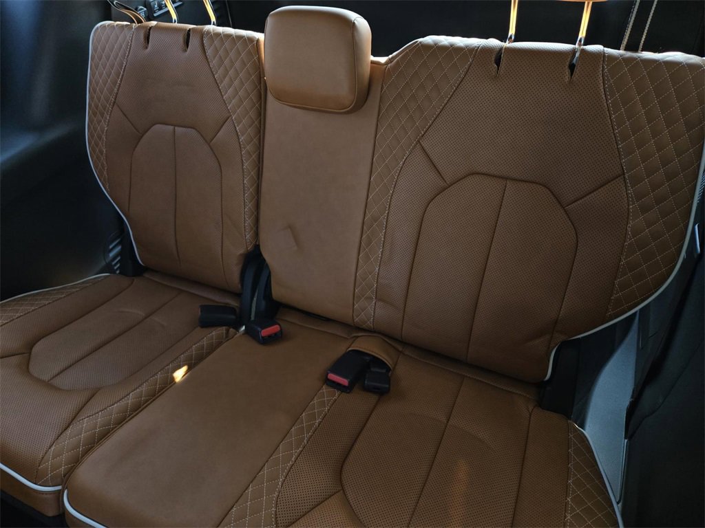 New 2026 Chrysler Pacifica Pinnacle w/ Trailer Tow Group image 13