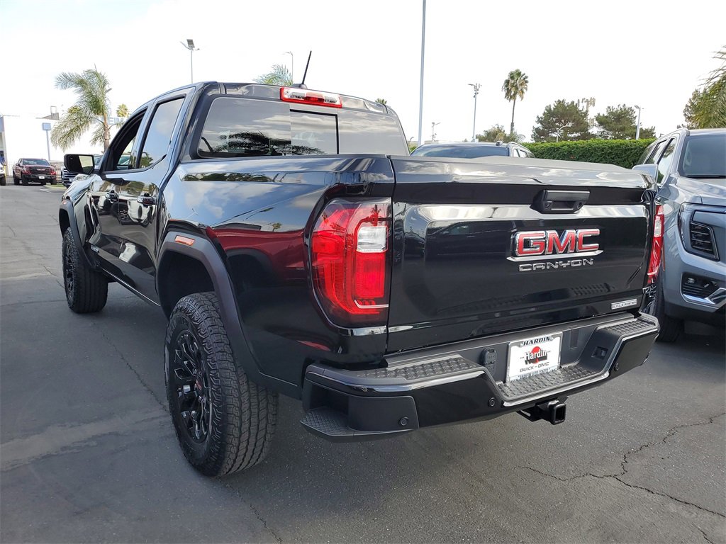 New 2026 GMC Canyon Elevation w/ Convenience Package image 3