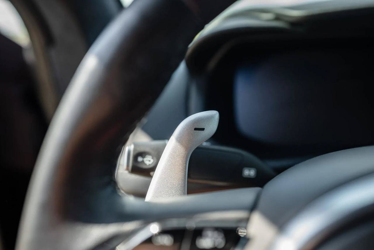 Used 2021 Aston Martin DBX AWD/4WD image 26