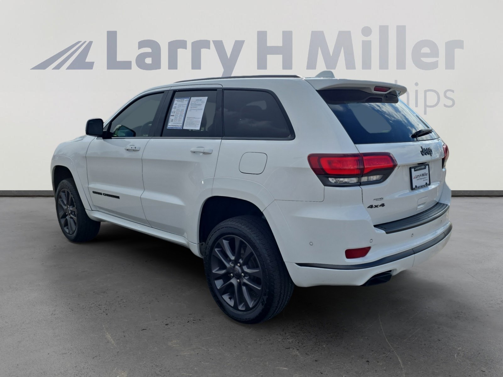 Used 2018 Jeep Grand Cherokee High Altitude image 4
